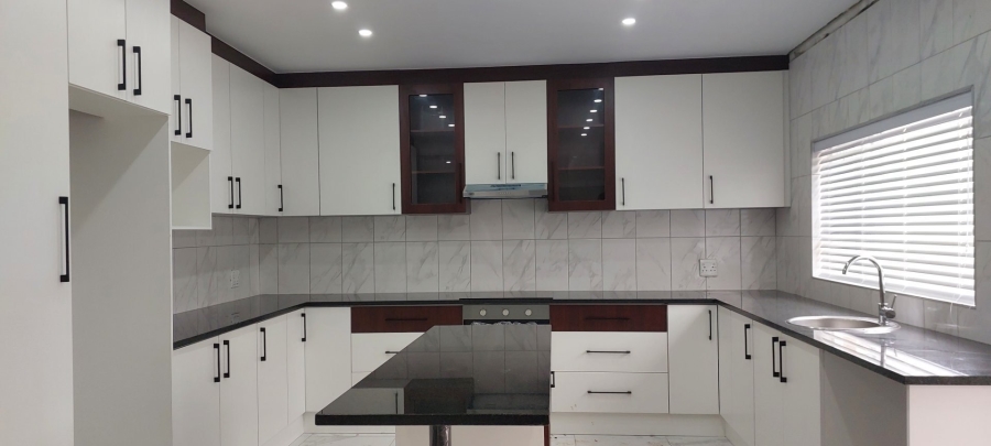 4 Bedroom Property for Sale in College Hill Eastern Cape